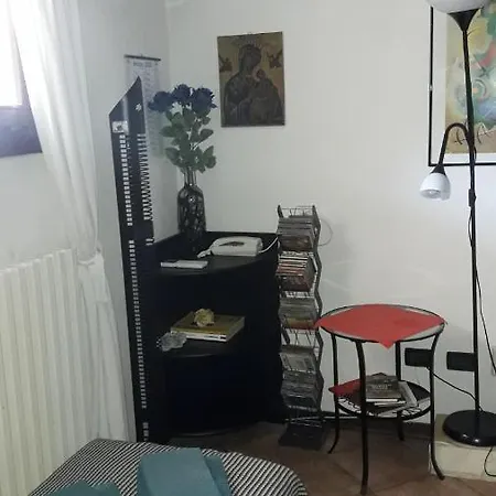 Apartment Ground Floor,top Level *