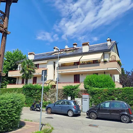 Διαμέρισμα Ground Floor,top Level