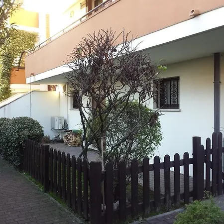 Ground Floor,top Level * Padova