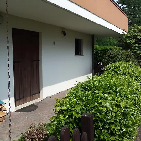 Ground Floor,top Level Apartment Padova