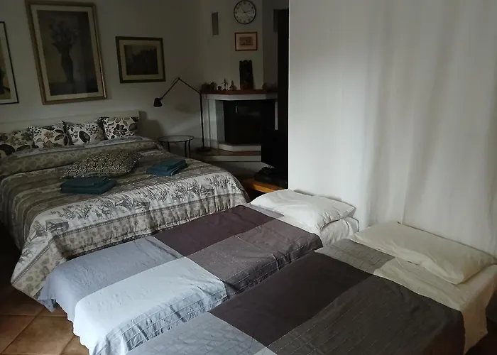 Ground Floor,top Level *